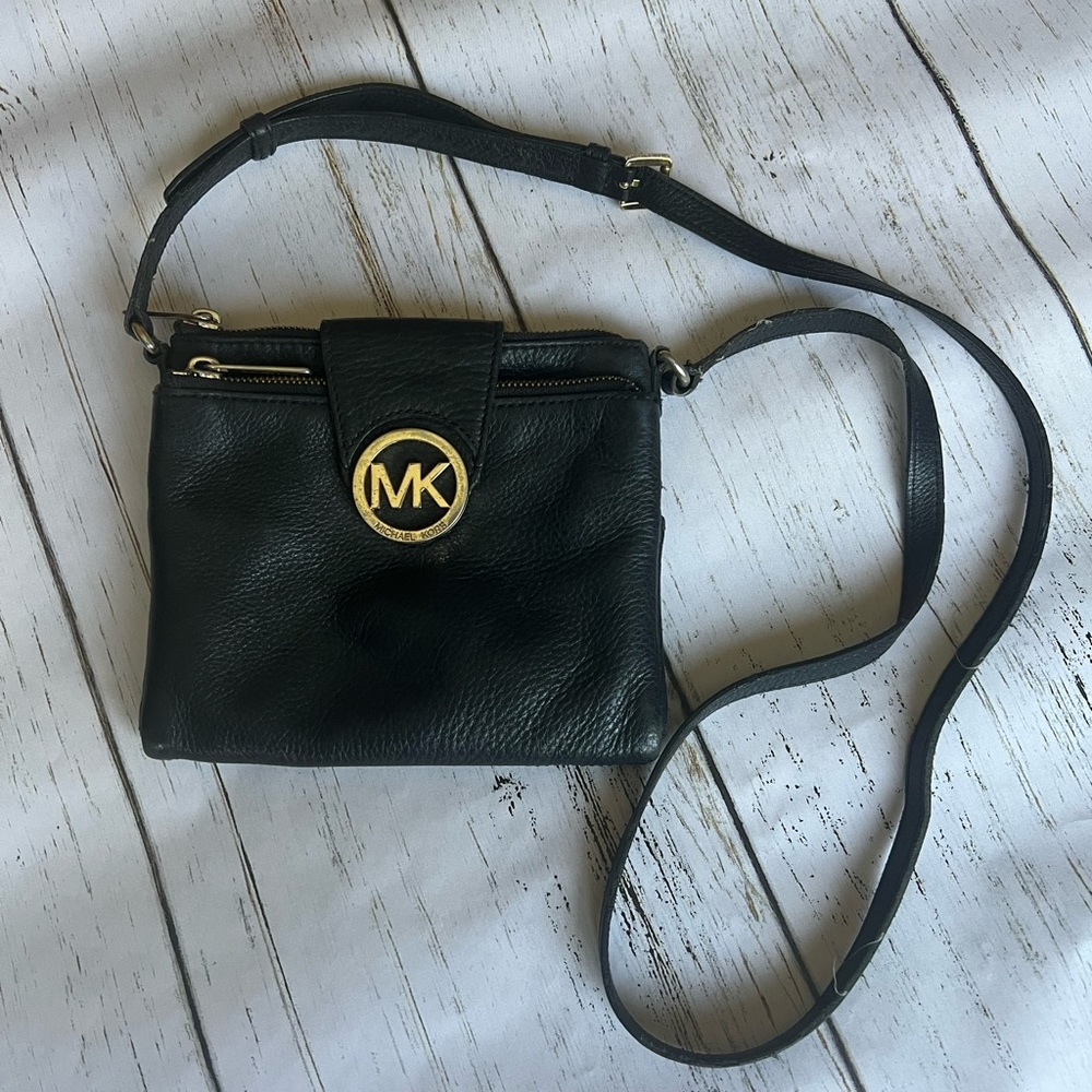 Michael Kors black purse